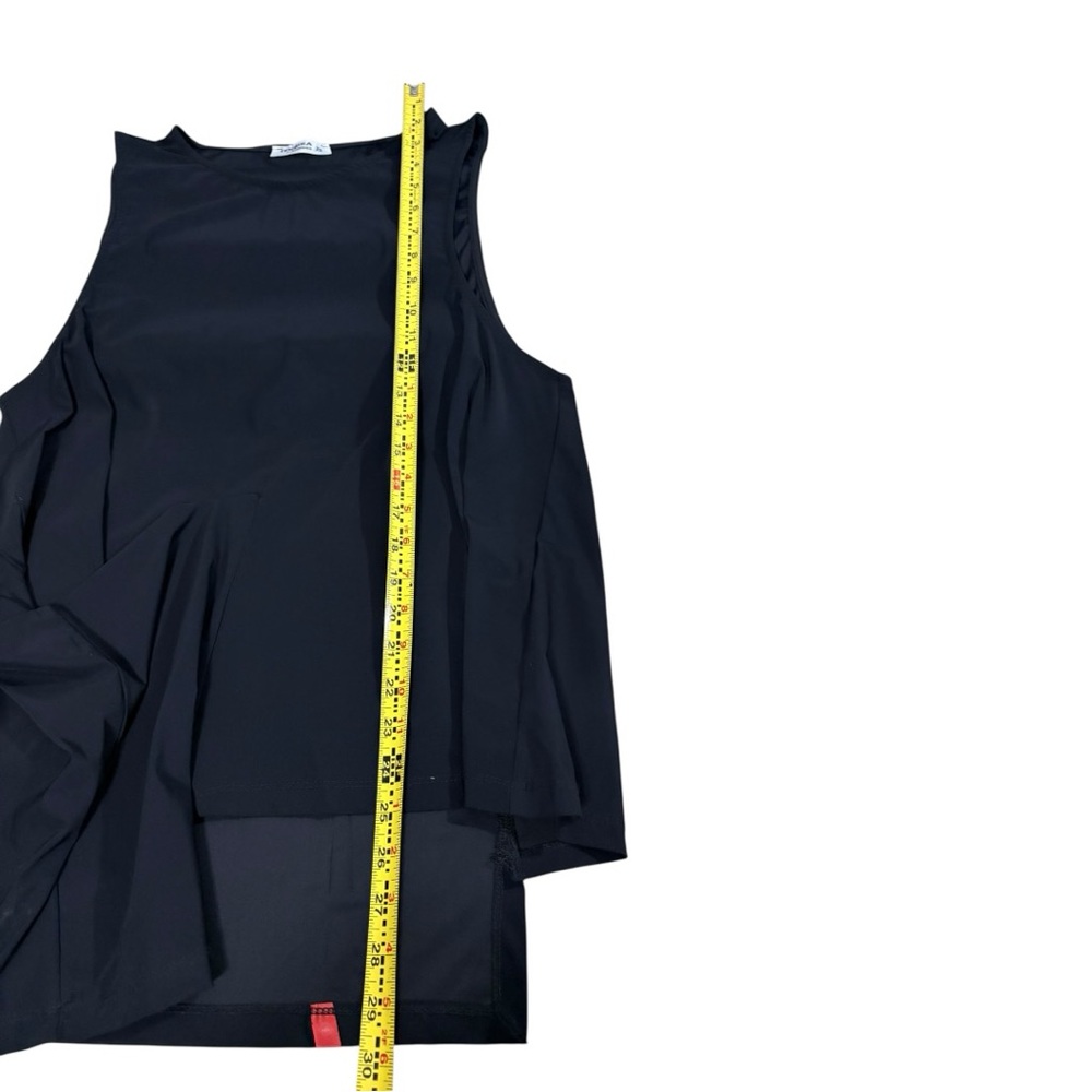 Tekbika by Alembika Asymmetrical Graphic Tunic - Picture 8 of 8